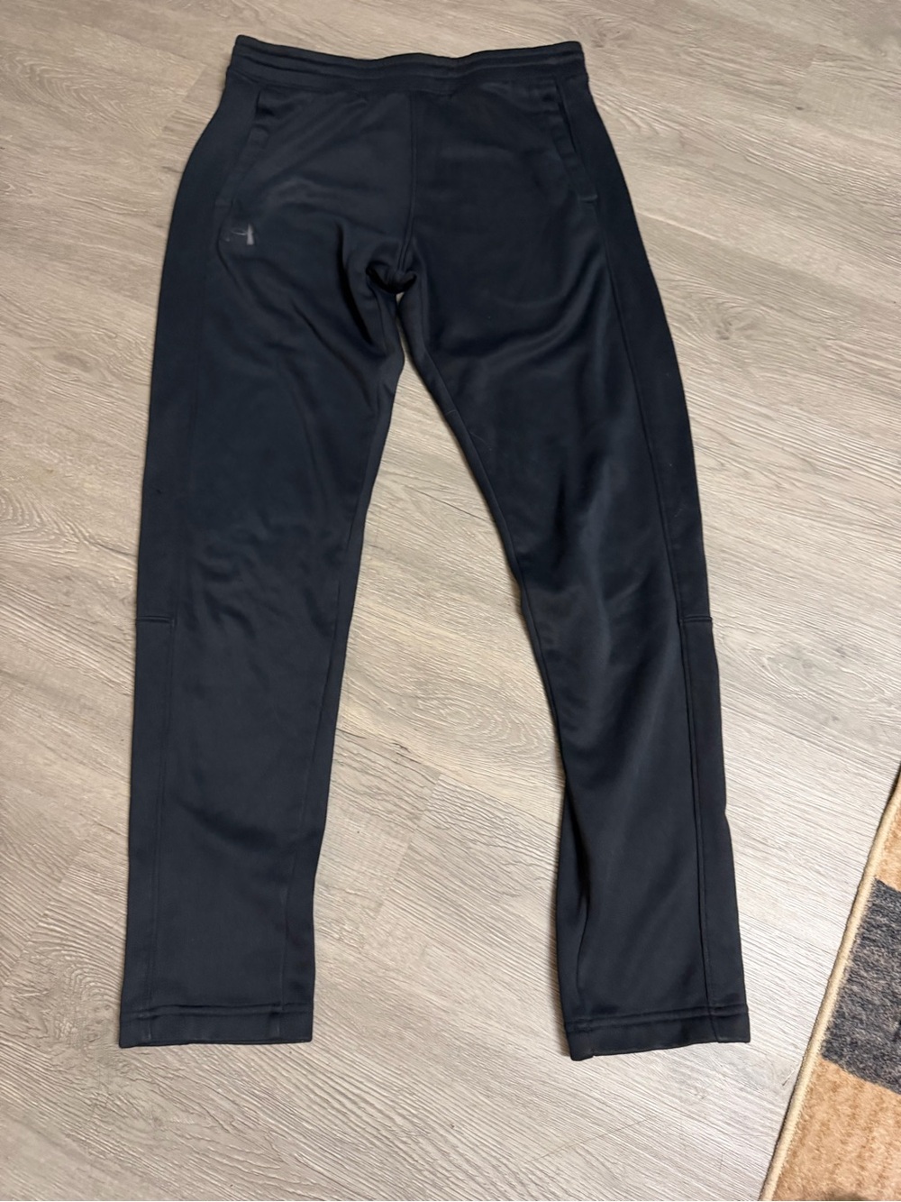 Under Armour Men’s Black Loose Fit Athletic Track Pants Size Small